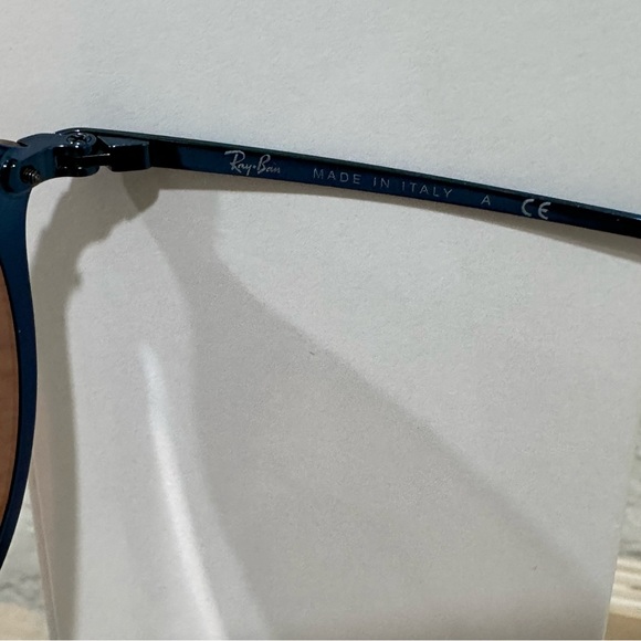 Ray-Ban Blaze 59mm Round Mirrored Sunglasses - Picture 6 of 9